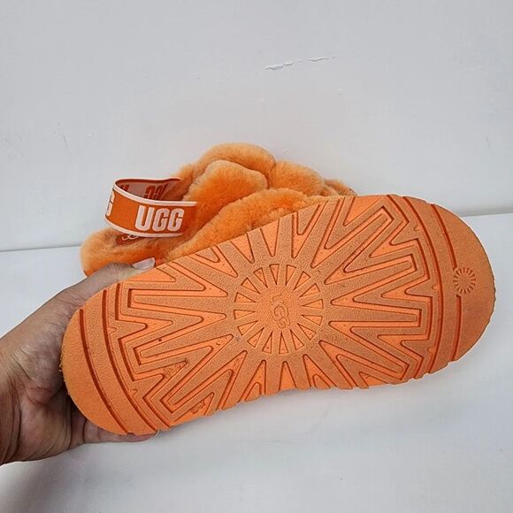 UGG Women's Fluffy Orange Platform Sandals, Size 6 - Picture 6 of 8